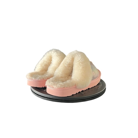 UGG Kids Cozy II Glitter Rainbow Metallic Fur Slippers - Size 1 Big Kid - Picture 4 of 6